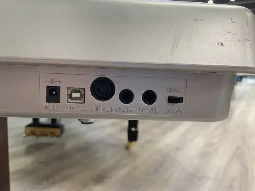 MAudio 88 Note USB MIDI Controller 2